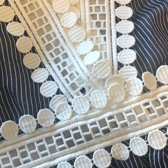 Mini dress - Picture 5 of 8